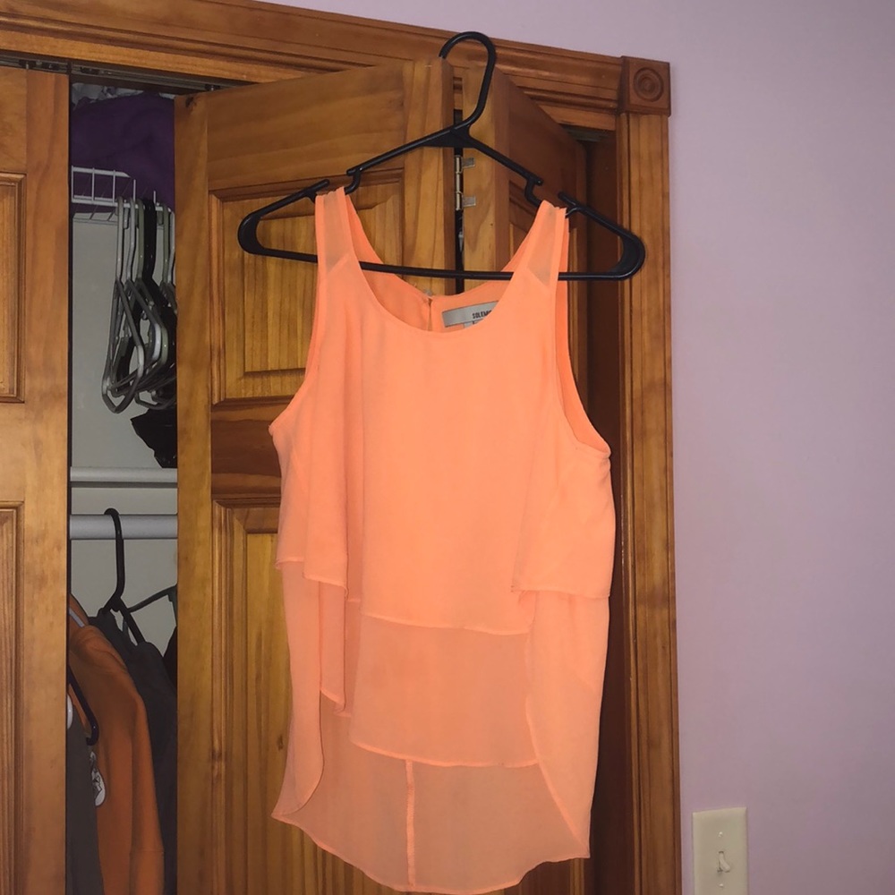 Solemio layered Flowey top